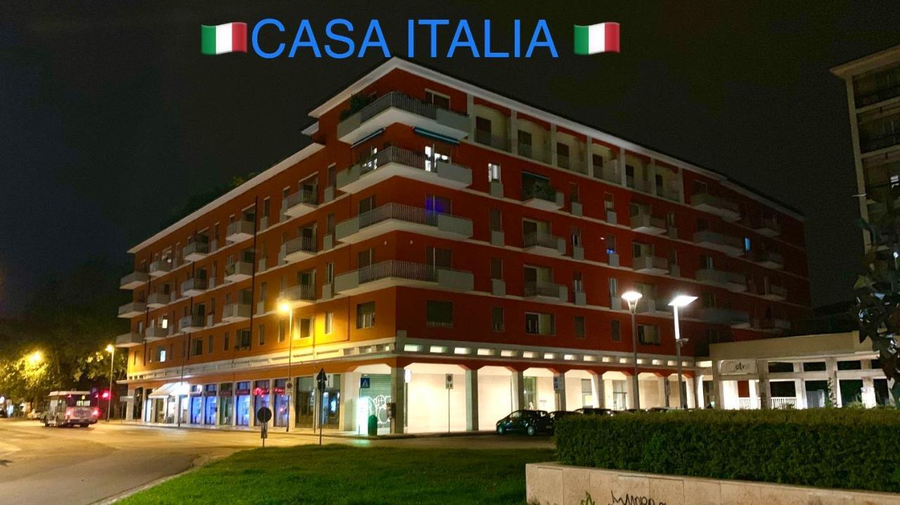 Hôtel Casa Italia à Vérone Extérieur photo